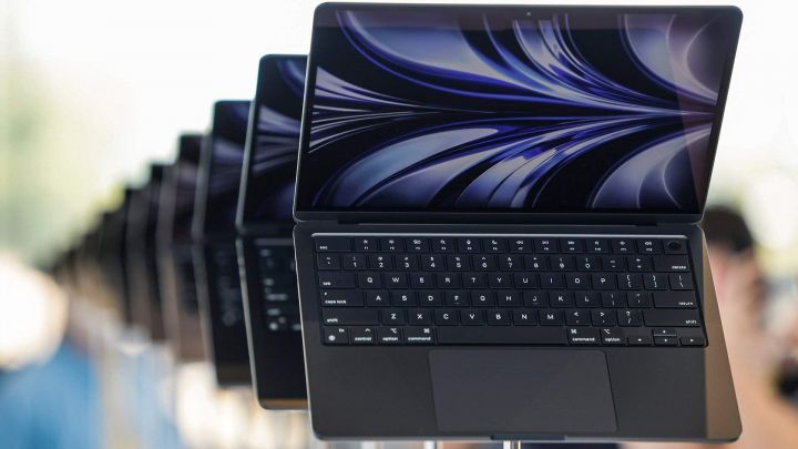 Продажи ноутбуков в Казани выросли на 8%
