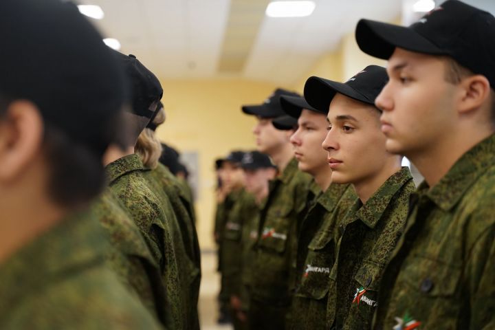 В Татарстане стартовали военные сборы для старшеклассников