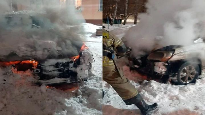 Во дворе дома в Нижнекамске загорелось авто