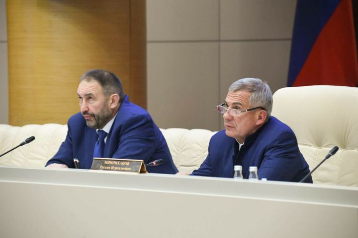 Раису РТ представили проект переработки электронных отходов в Татарстане