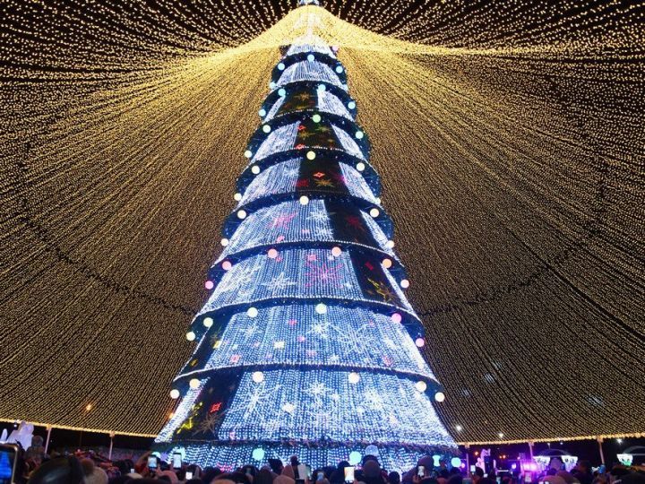 Главная елка у центра семьи «Казан» откроется 23 декабря