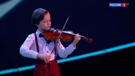 Юный скрипач из Челнов стал победителем конкурса «Синяя птица»
