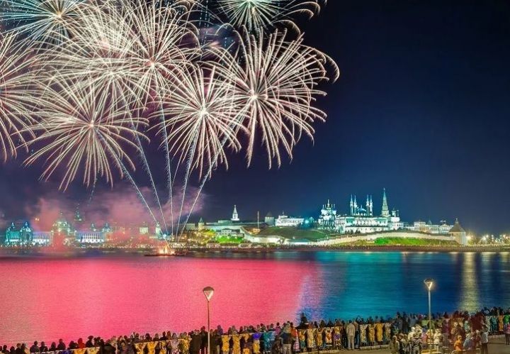 Казанцам напомнили, где в городе можно запускать фейерверки на Новый год