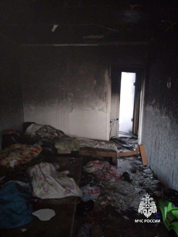 Женщина погибла при пожаре в квартире в Челнах