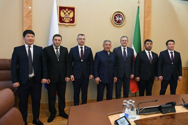 Минниханов встретился с главами делегаций таможенных служб государств – членов ЕАЭС