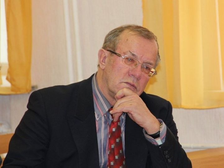 Профессора КФУ наградили медалью ордена «За заслуги перед Татарстаном»