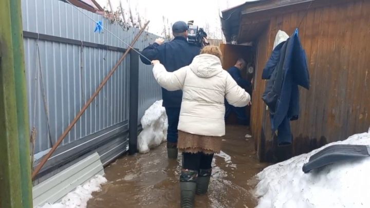 Следователи начали проверку по факту подтопления дома ветерана ВОВ в Казани