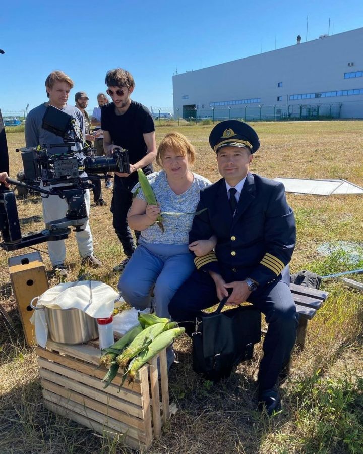 В прокат выходит фильм «На солнце, вдоль рядов кукурузы» о пилоте Дамире Юсупове