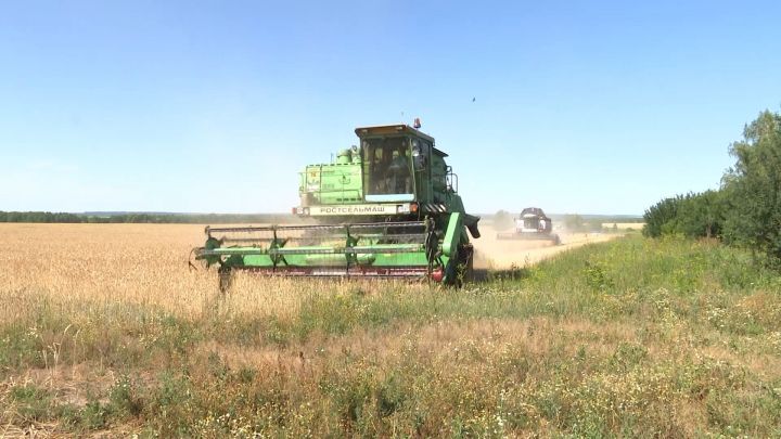 В Татарстане на закупку сельхозтехники выделили 4,4 млрд рублей