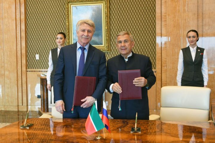 Минниханов подписал соглашение о сотрудничестве РТ с ПАО «Новатэк»