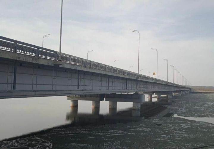 На трассе Казань – Оренбург начали ремонтировать мост через реку Архаровка
