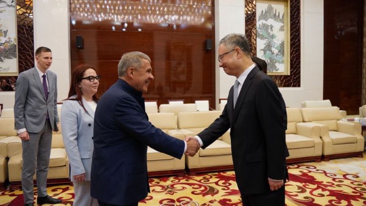 Минниханов встретился с губернатором китайской провинции Аньхой