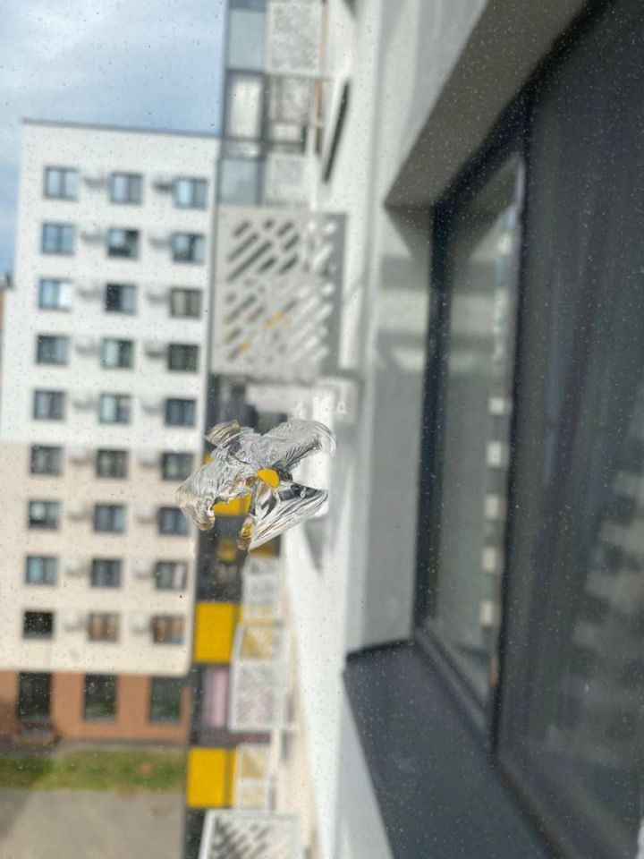 В казанском ЖК «Салават Купере» неизвестный открыл стрельбу по окнам квартир