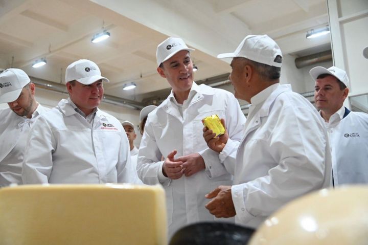 Рустам Минниханов и Дмитрий Патрушев посетили завод в Мамадышском районе