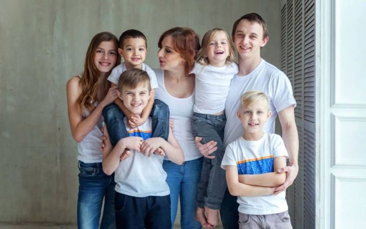 В России планируют ввести четырехдневную рабочую неделю для многодетных семей