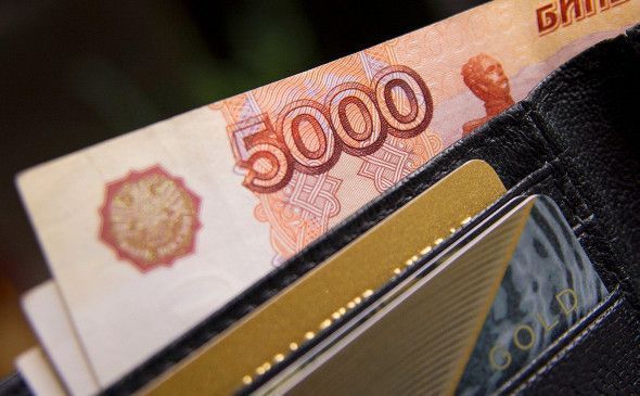 Средняя зарплата на предприятиях Челнов составила 64,5 тыс. рублей