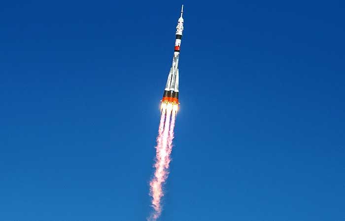 «Роскосмос» и НАСА согласовали дополнительный полет американского астронавта на «Союзе»