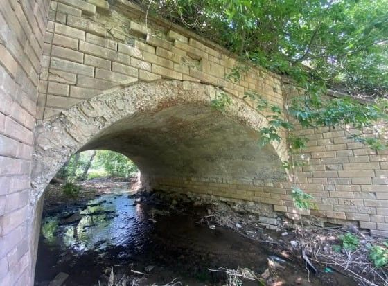 Арочный мост начала XX в. хотят лишить статуса объекта культурного наследия