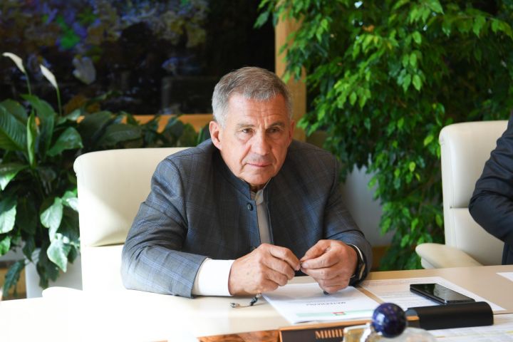 Минниханов расширил состав Инвестиционного совета Татарстана