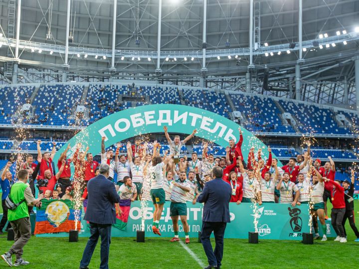 Рустам Минниханов поздравил РК «Стрела» с победой на Кубке России