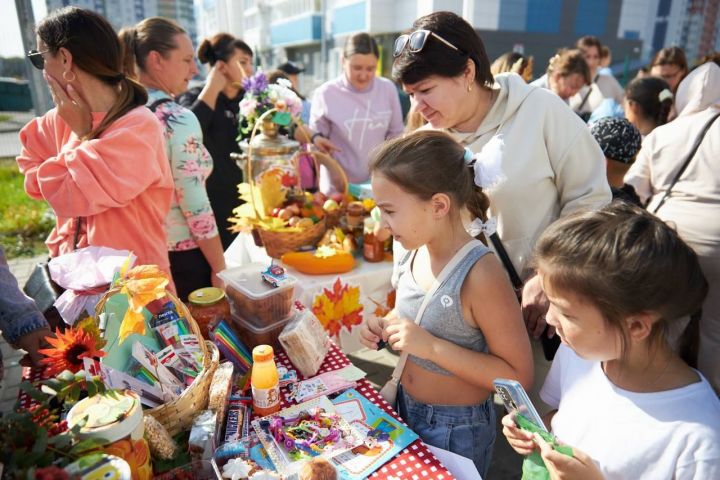 На благотворительных школьных ярмарках Казани собрали 6,3 млн рублей