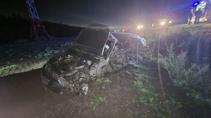 В Татарстане водитель легковушки погиб в результате столкновения с «КАМАЗом»