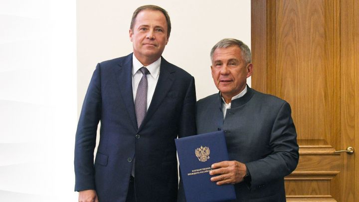 Минниханова наградили Благодарственным письмом Президента России