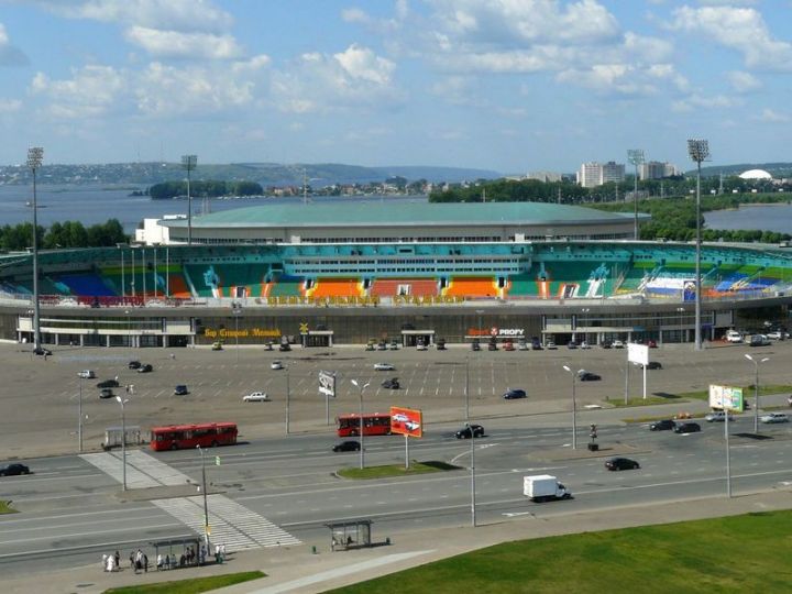 Парковка у Центрального стадиона в Казани может стать круглосуточно платной