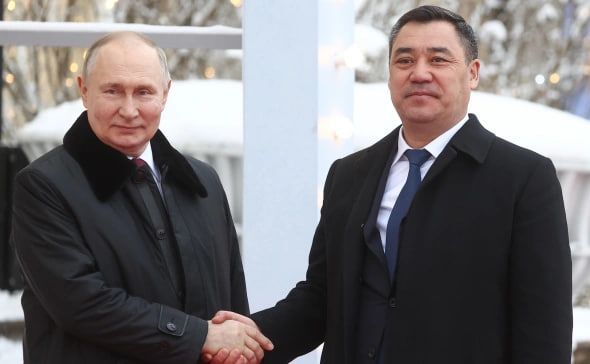 Президент Киргизии встретится с Путиным и Миннихановым