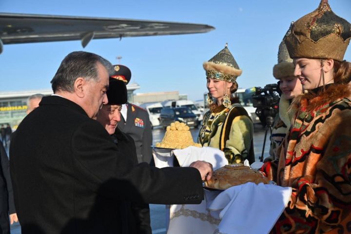 В Казань прибыл Президент Республики Таджикистан