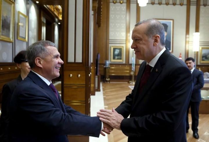 Минниханов поздравил президента Турции с юбилеем