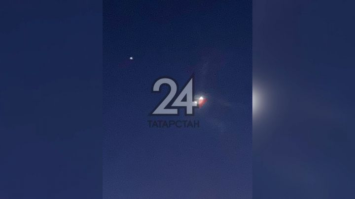 Татарстанцы наблюдают Юпитер рядом с Луной