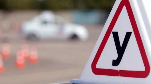 Кандидатов в водители обяжут ждать полгода при провале трех экзаменов на права