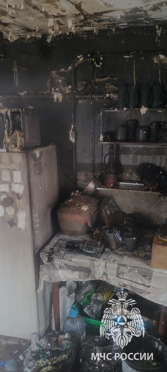 Женщина пострадала на пожаре в частном секторе Казани