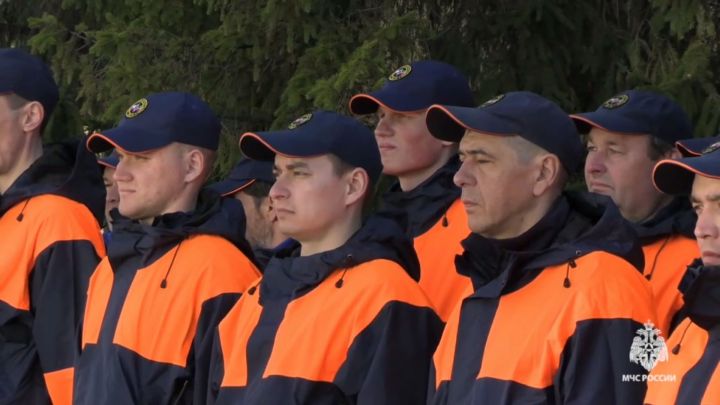 Из Казани в Оренбург отправлен спасательный отряд для ликвидации последствий наводнения