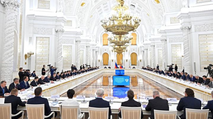 Рустам Минниханов участвовал в заседании Совета при Президенте РФ по стратегическому развитию