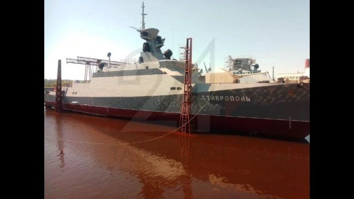 В Зеленодольске состоялся торжественный спуск на воду новейшего ракетного корабля «Ставрополь»