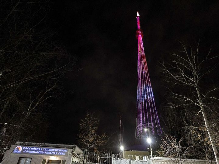 В Казани телебашня засияет алой подсветкой в День памяти и скорби